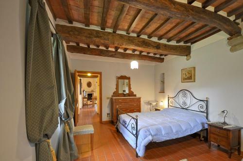 Vernazzano Basso Apartment Sleeps 5