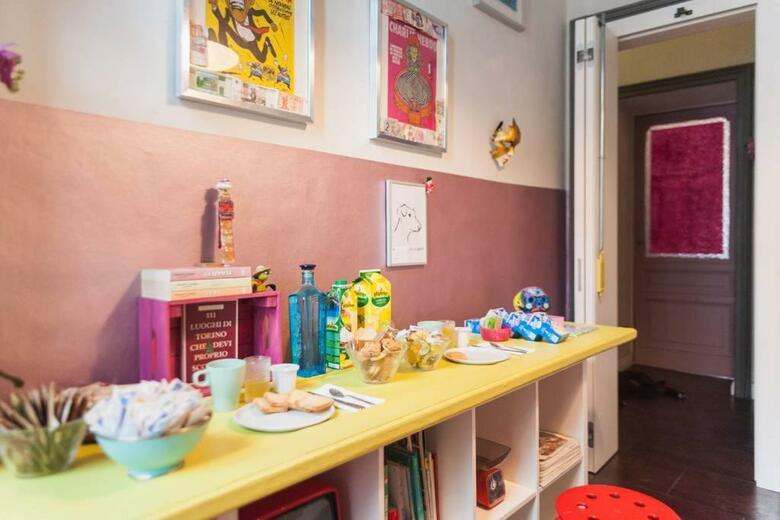 Casa Dani&swing Bed&books