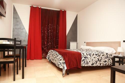 La Boheme Hotel