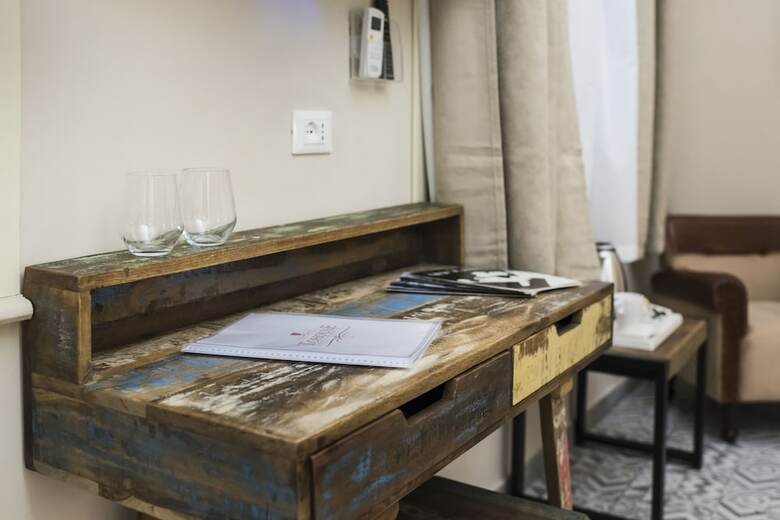 B&B Tohouse Deluxe
