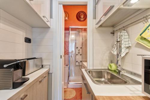 San Salvario Stylish Apartment