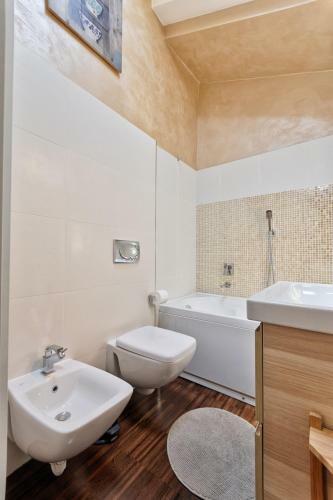 Apartamento Savoia Wooden Duplex Apt
