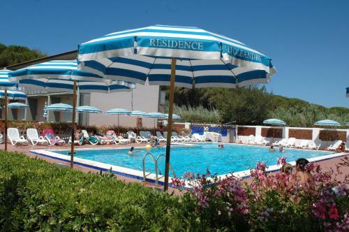 Apartamento Oleandri Suite Hotel
