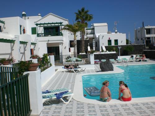 Apartamentos Las Acacias