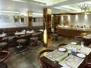 Hotel Suba Palace