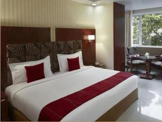 Hotel Suba Palace