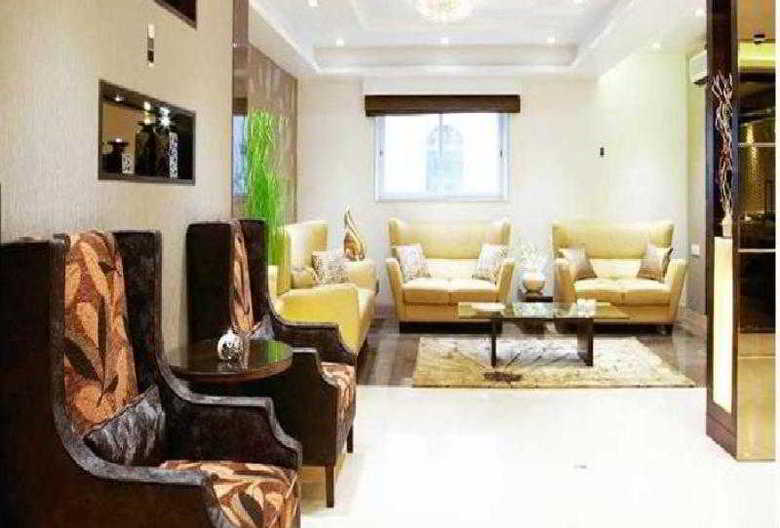Hotel Suba Palace