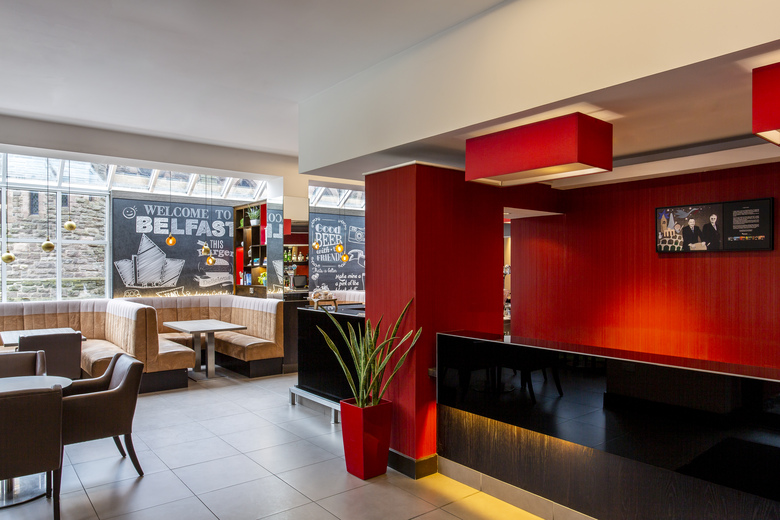 Hotel Ibis Belfast Queens Quarter