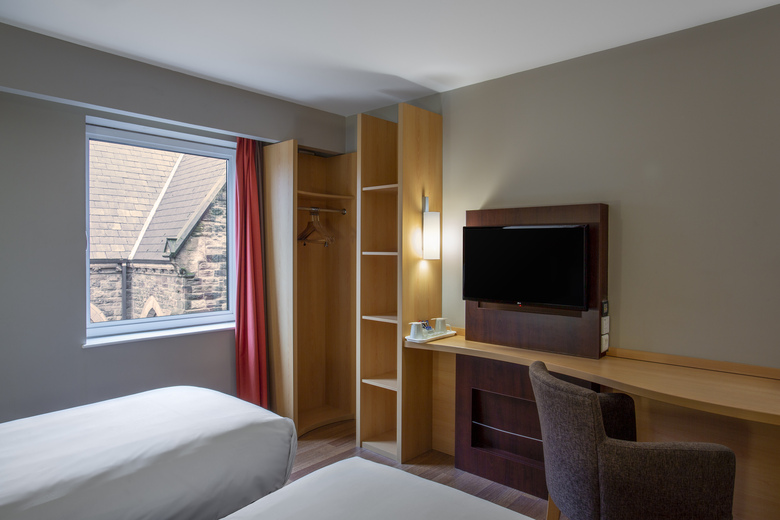 Hotel Ibis Belfast Queens Quarter