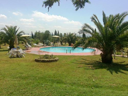 Suvereto Apartment Sleeps 4 Pool