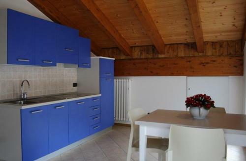 Apartments In Tenno/gardasee 24155