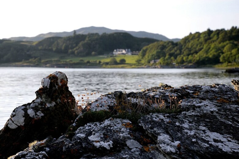 Loch Melfort Hotel(.)