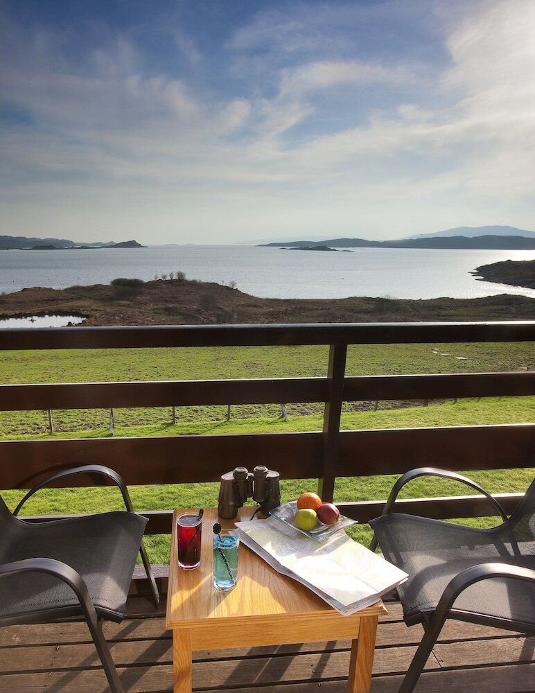 Loch Melfort Hotel(.)