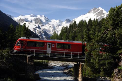 Hostal Bernina Express Rooms&breakfast