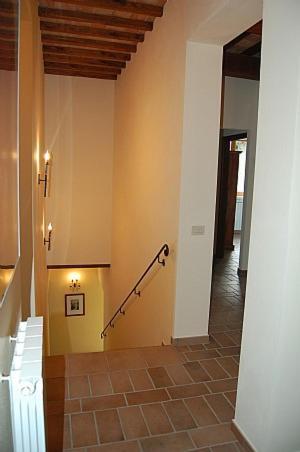 Todi Villa Sleeps 10 Pool