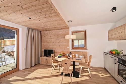 Sch�fer Apartments