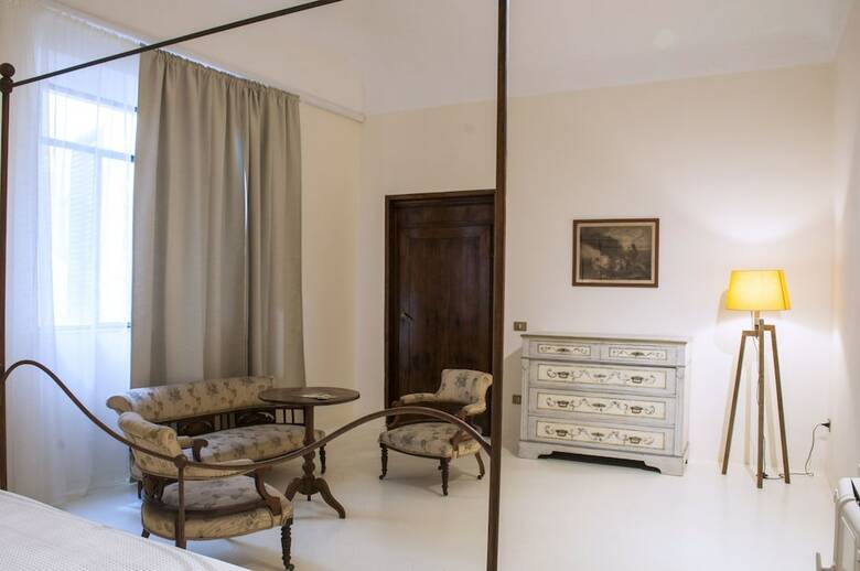 Hostal La Sapienza Di Al