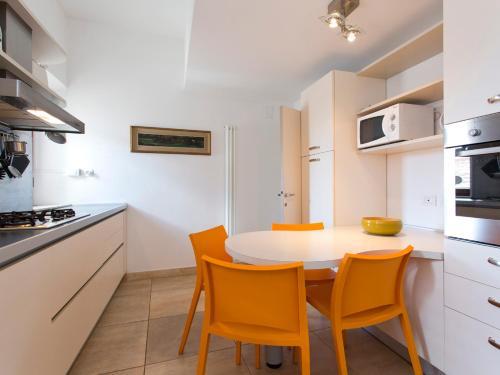 Matteotti Exclusive-3bd+2futon Elegant Apartment