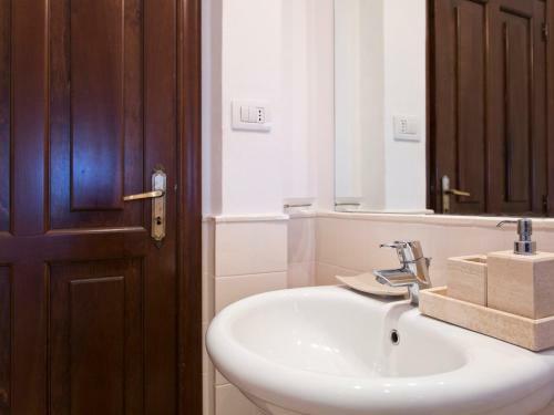 Matteotti Exclusive-3bd+2futon Elegant Apartment