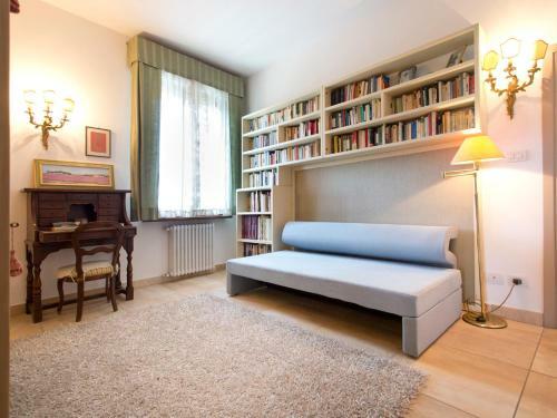 Matteotti Exclusive-3bd+2futon Elegant Apartment