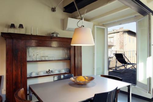 Apartamento La Costarella - Central With Cozy Terrace