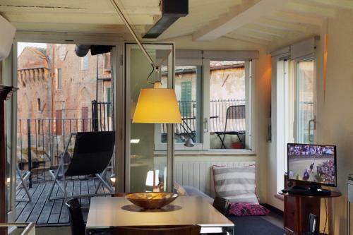 Apartamento La Costarella - Central With Cozy Terrace