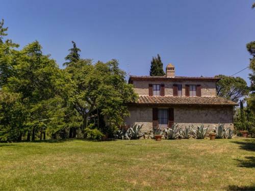 Scrofiano Villa Sleeps 8 Pool Wifi