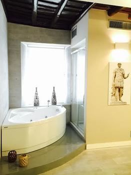 Bed & Breakfast Town House Spagna
