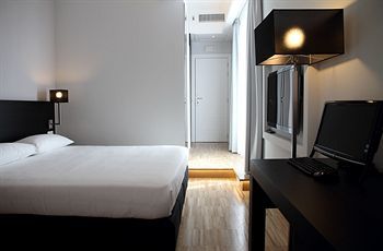 Bed & Breakfast At Home Townhouse