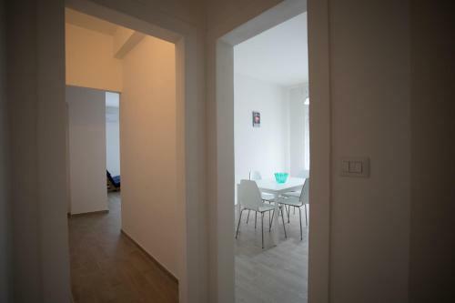 Prometheus Apartment