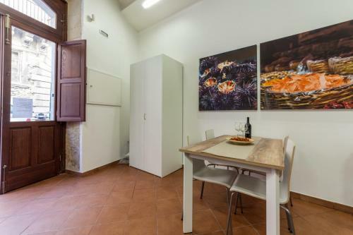 Maniace | Holiday Home