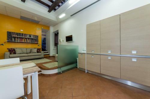 Maniace | Holiday Home