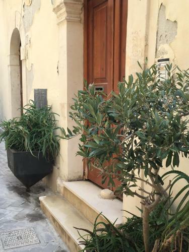 Sanmartinoortigia Apartments