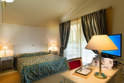 Hotel Serenella