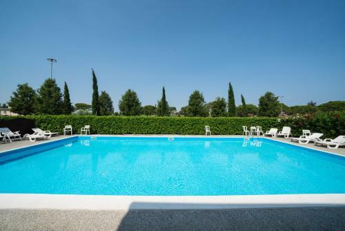 Bright Apartments Sirmione - Sorgente Pool