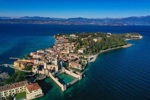 Ciao Sirmione Lake View Apartment