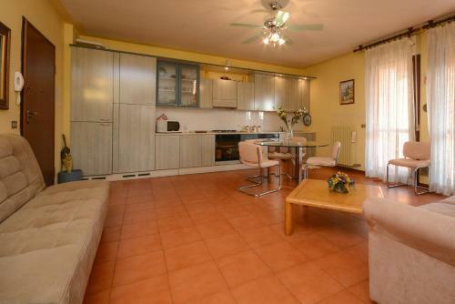 Apartamento Casa Vacanze Con Ampia Piscina"lago E Terme"