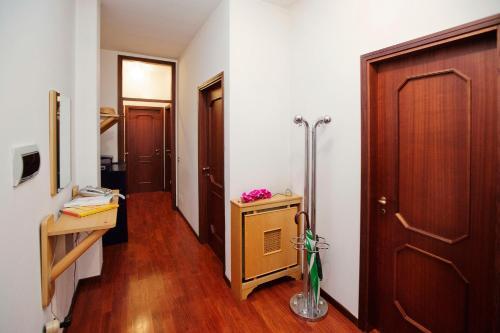 Sirmione Villa Sleeps 8 Pool