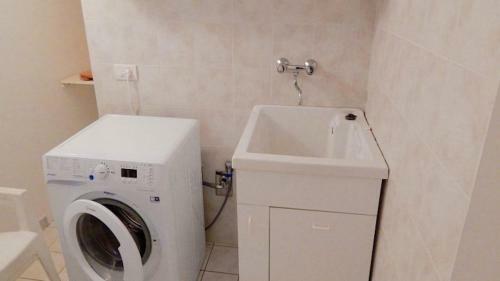 Apartamento S166 - Sirolo, Nuovo Quadrilocale Completamente Accessoriato