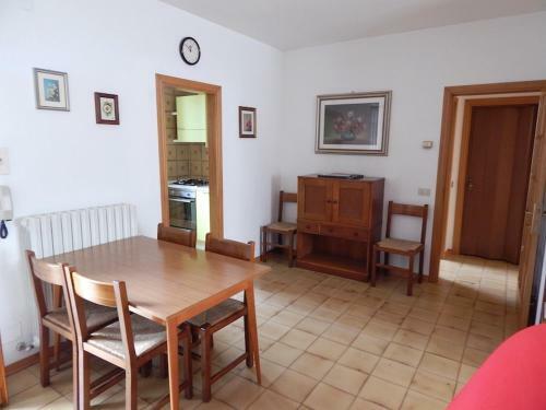 Apartamento N67 - Numana, Trilocale In Centro Con Doppi Servizi