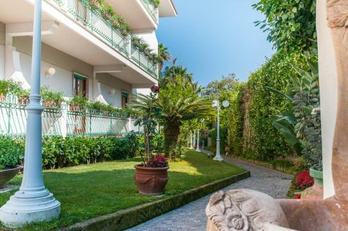 Hotel Eliseo Park's