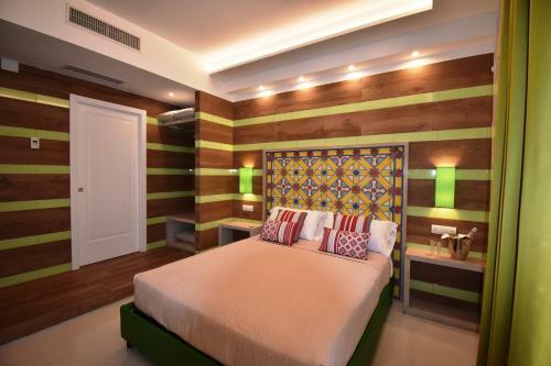 Hostal Melody Sorrento Suites