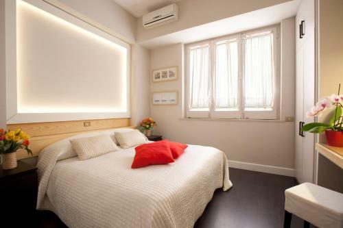 Hostal Sorrento Apartments One
