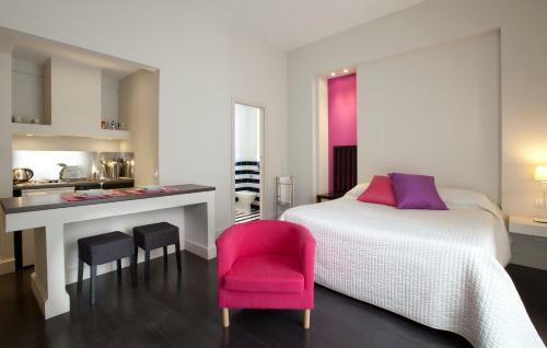 Hostal Sorrento Apartments One