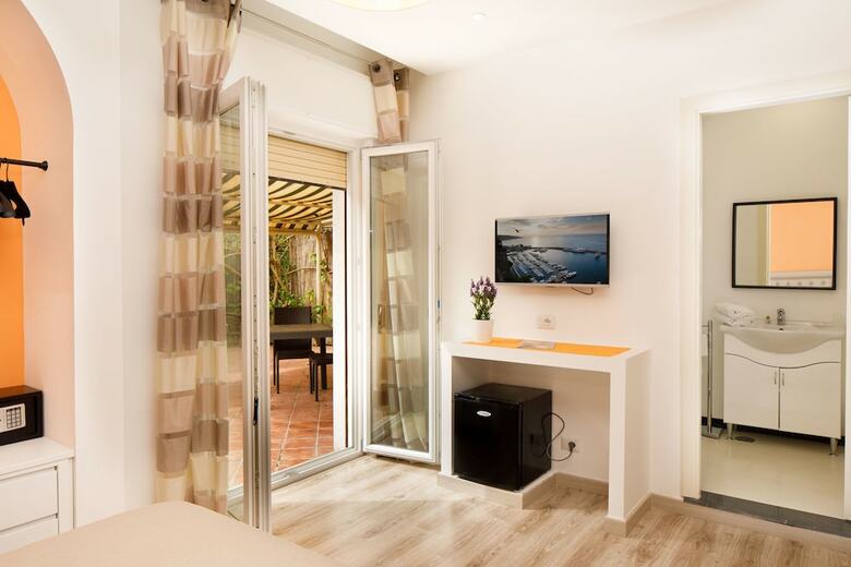 Hostal Sorrento Comfort Rooms