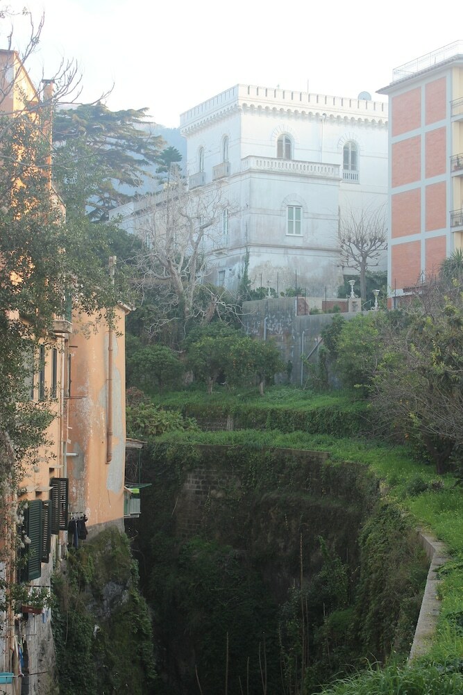 Hostal Villa Manning Relais