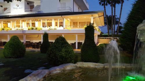 Hotel Miralago