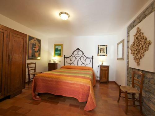 Calcinaia Villa Sleeps 10 Pool Wifi