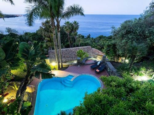 Santa Tecla Villa Sleeps 8 Pool Wifi