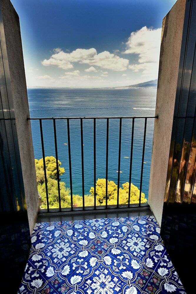 Hotel La Tonnarella